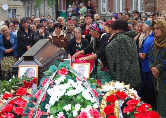 Funeral service for those killed in Vladikavkaz terrorist attack