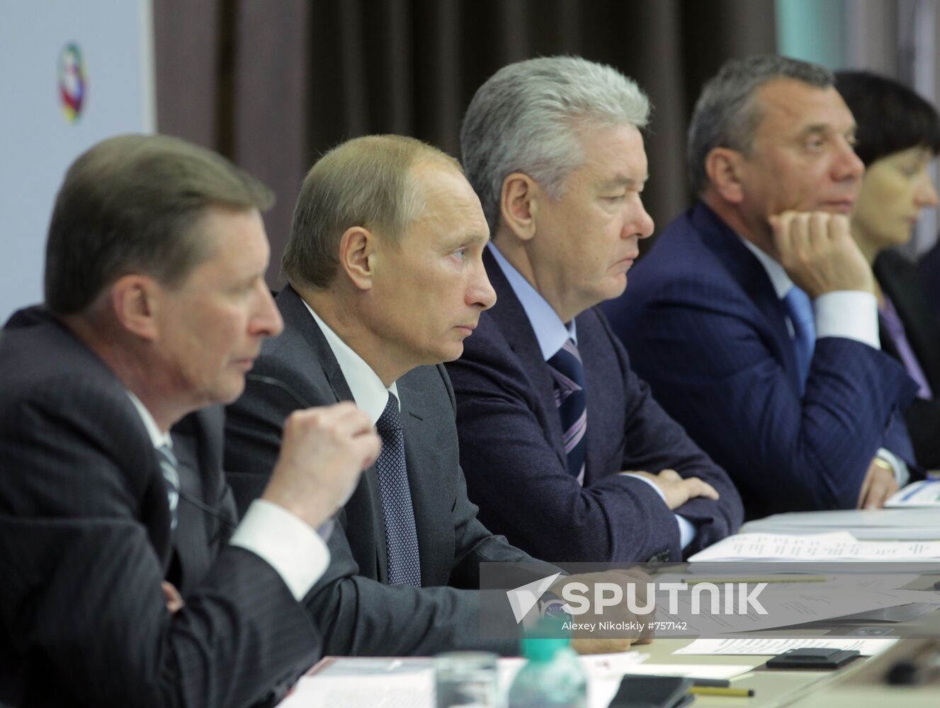 Vladimir Putin conducts meeting at Rosnano office