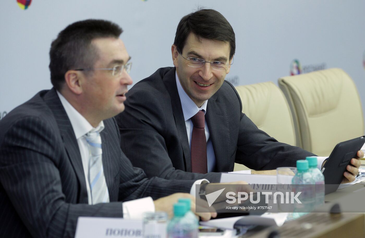 Vladimir Miklushevsky and Igor Shchegolev