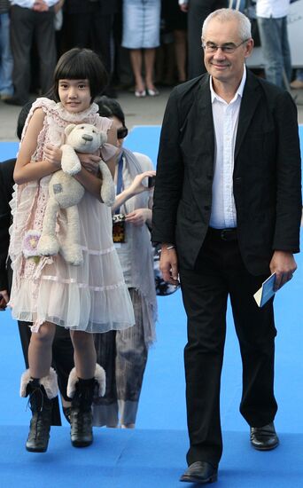 Chika Arakawa and Sergei Bodrov Sr
