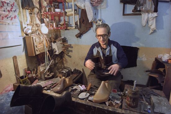 Yerevan shoemaker