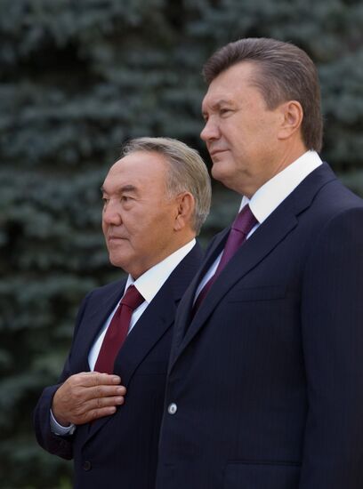 Nursultan Nazarbayev visits Ukraine