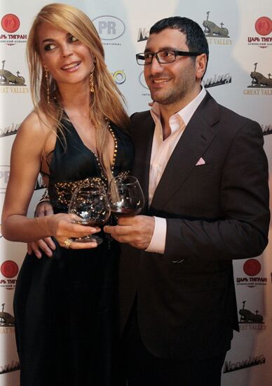 Alyona Volskaya and Tigran Arzakantsyan