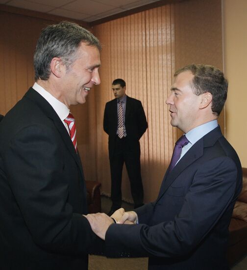 D. Medvedev on working visit to Northwestern Federal District