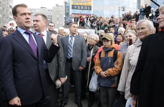 D. Medvedev on working visit to Northwestern Federal District