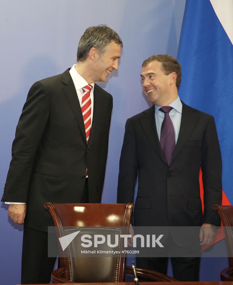 D. Medvedev on working visit to Northwestern Federal District