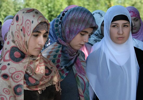 Chechen Woman Attire Action in Grozny
