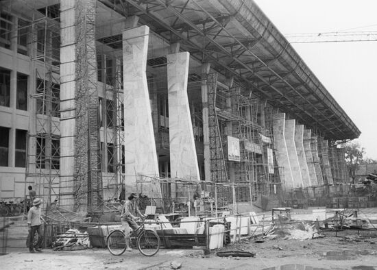 Construction of Palace of Culture