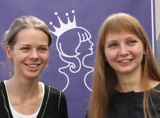 Tatyana and Nadezhda Kosintsevs