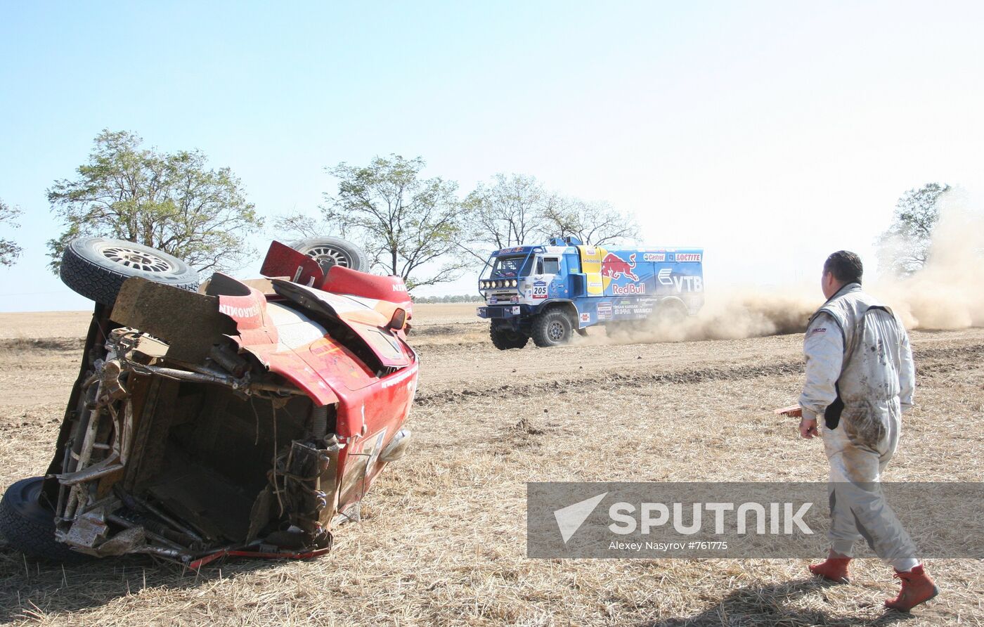 2010 Silk Road rally accident