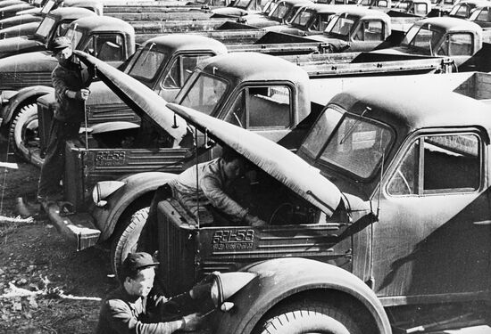 Car plant in Dekchen