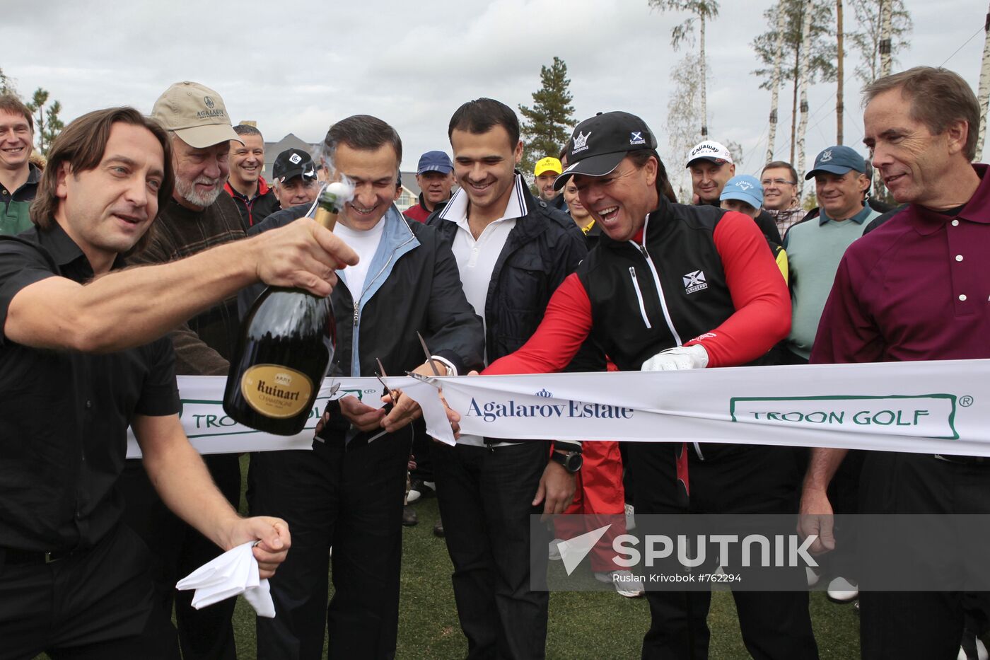 Golf club at Agalarov Estate opened