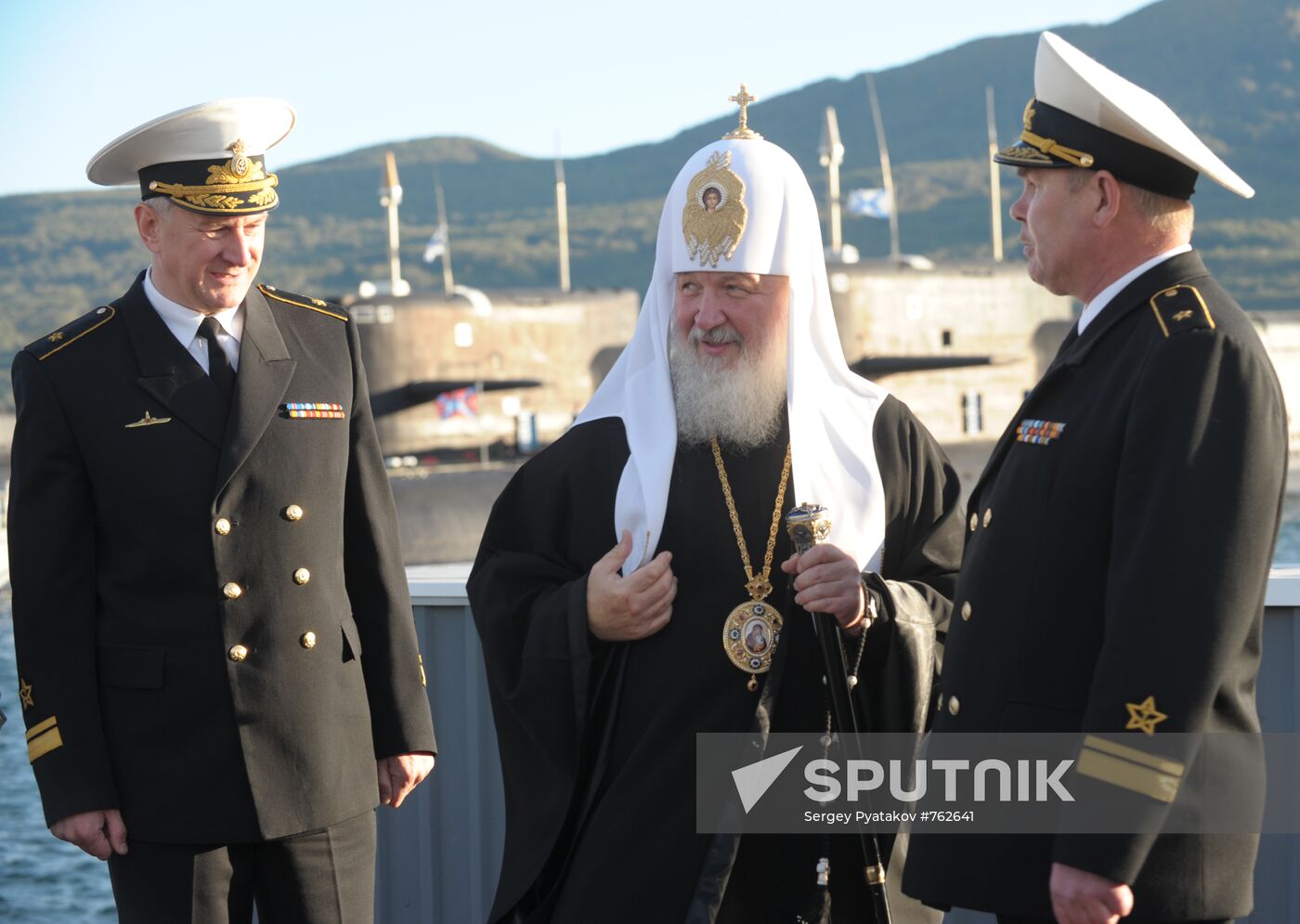 Nikolai Yevmenov, Patriarch Kirill, Konstantin Sidenko
