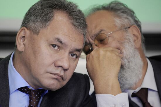 Sergei Shoigu and Artur Chilingarov