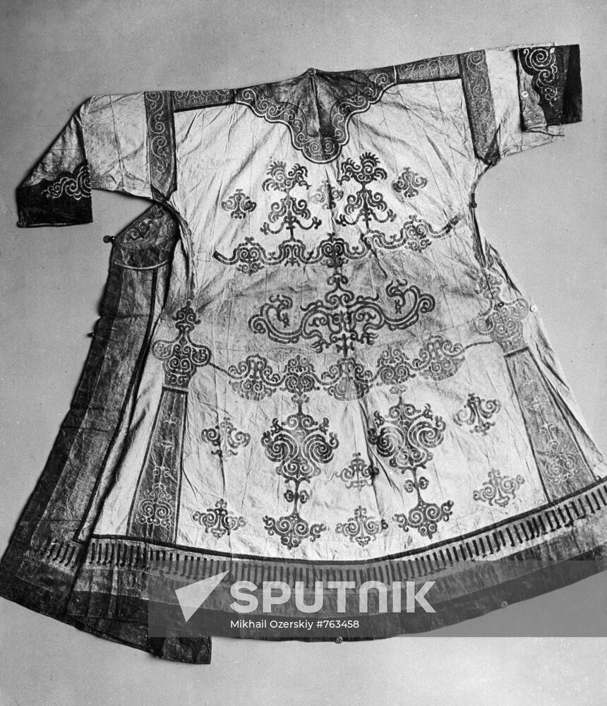 Nanai dress