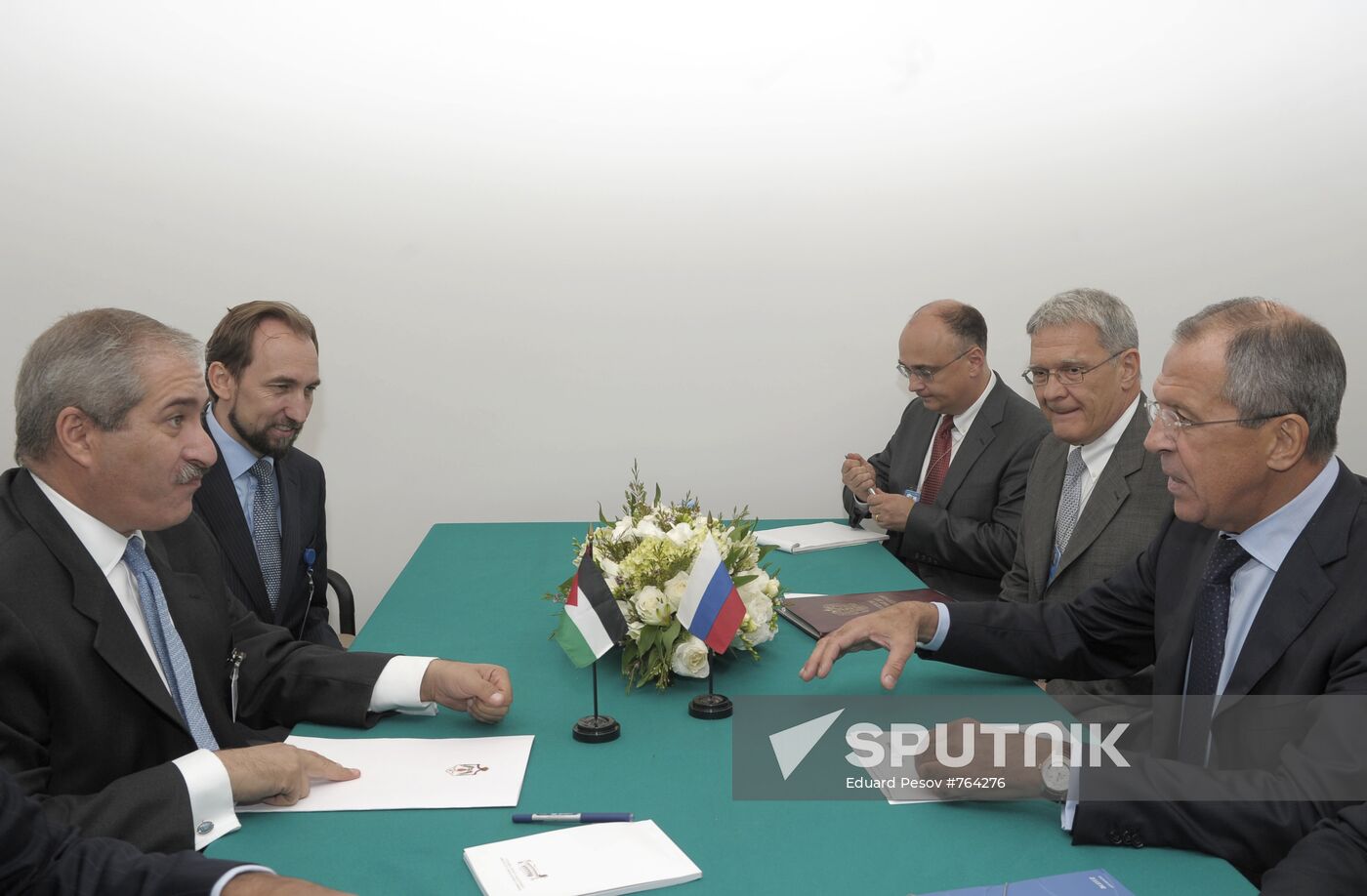 Sergei Lavrov, Nasser Judeh