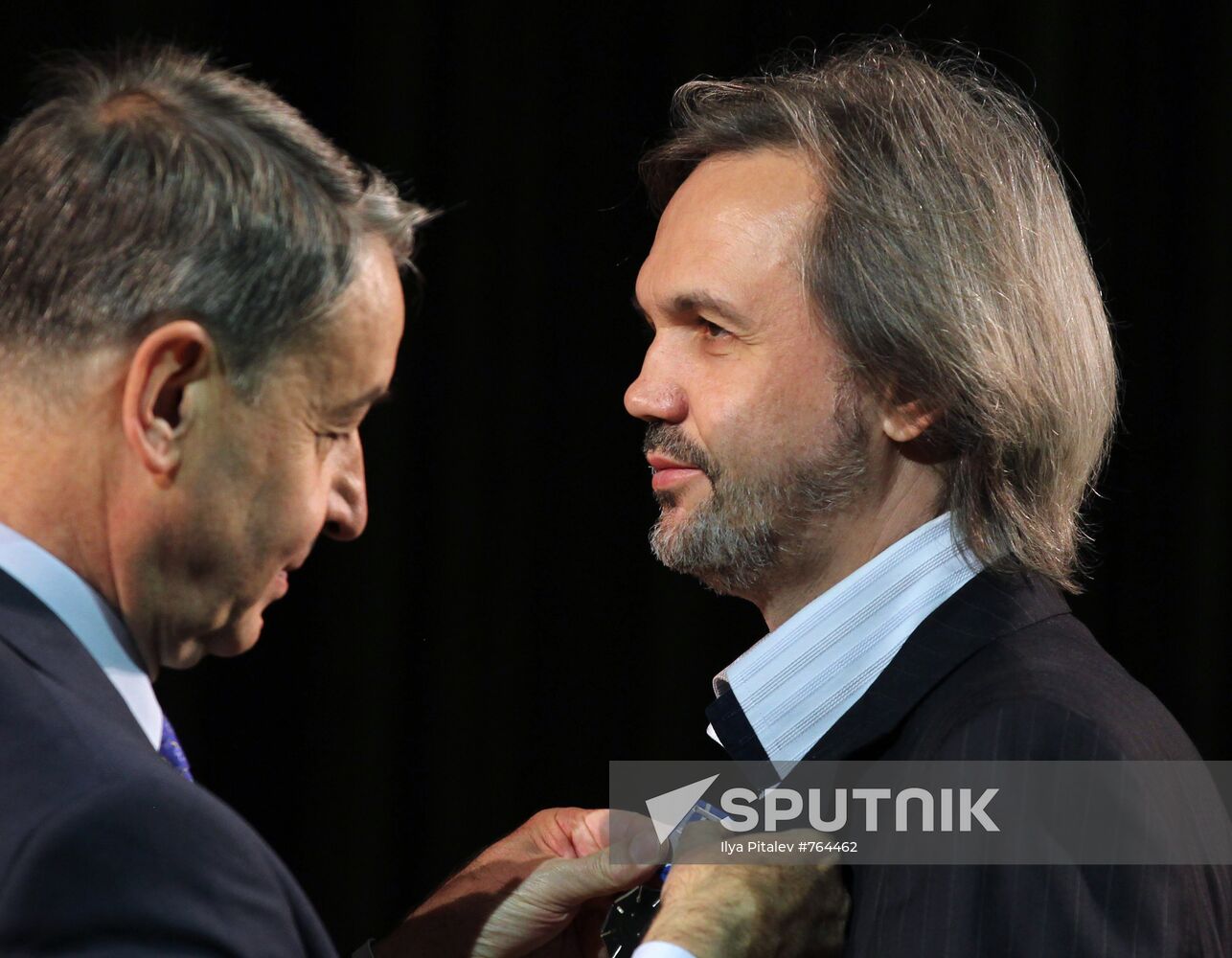 Alexander Avdeyev and Andrei Kovalchuk