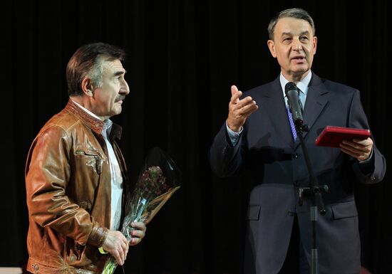 Alexander Avdeyev and Leonid Kanevsky