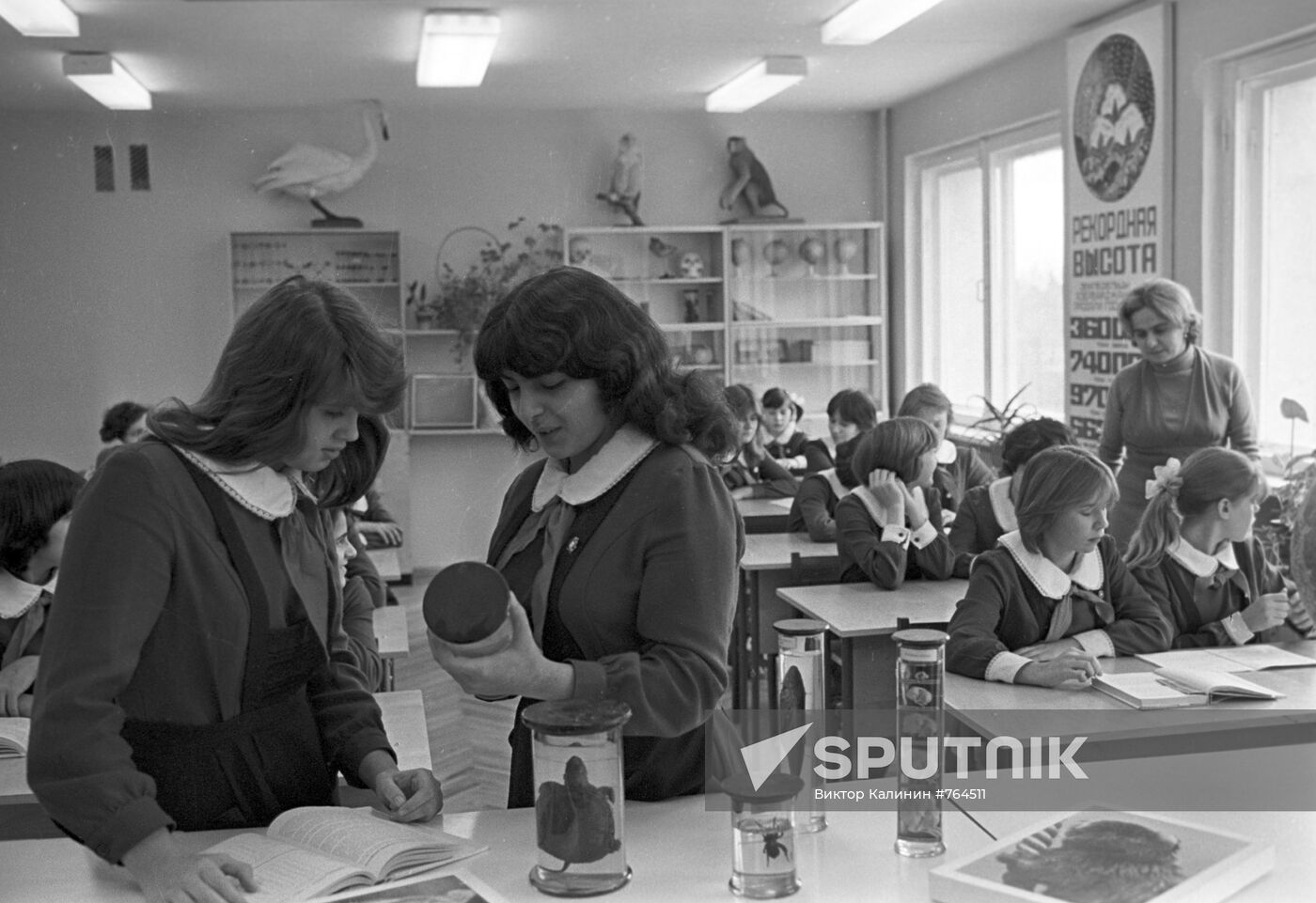 Biology lesson at a boarding school in Baku