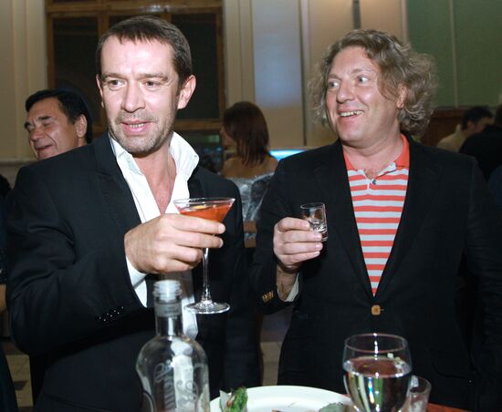 Vladimir Mashkov, Alexander Oleynikov