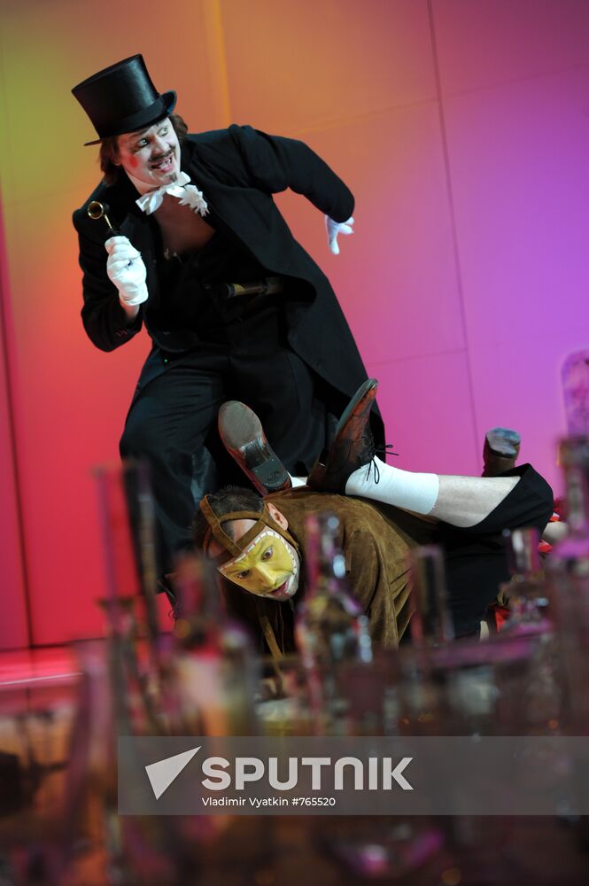 Open rehearsal of the Tempest play at the Et Cetera Theater