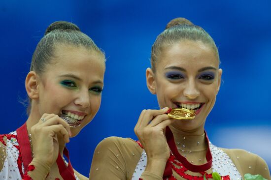Darya Dmitriyeva and Yevgeniya Kanayeva