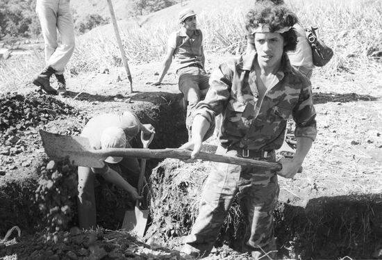 Soldiers of students' defense battalion