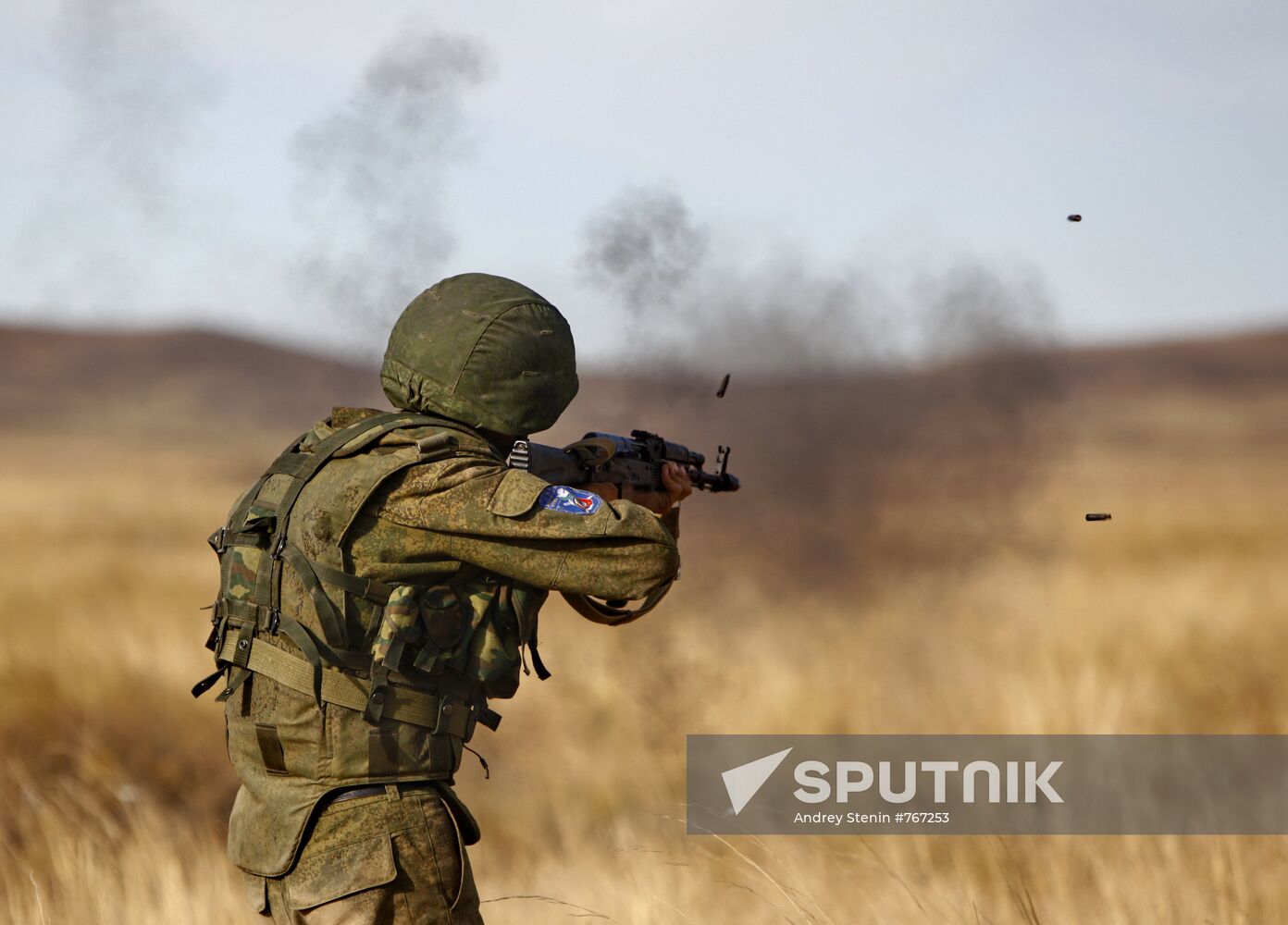 SCO holds Peace Mission 2010 military drills