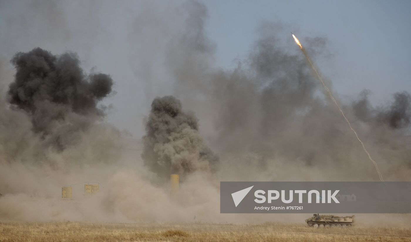 SCO holds Peace Mission 2010 military drills