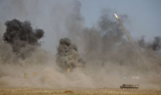 SCO holds Peace Mission 2010 military drills