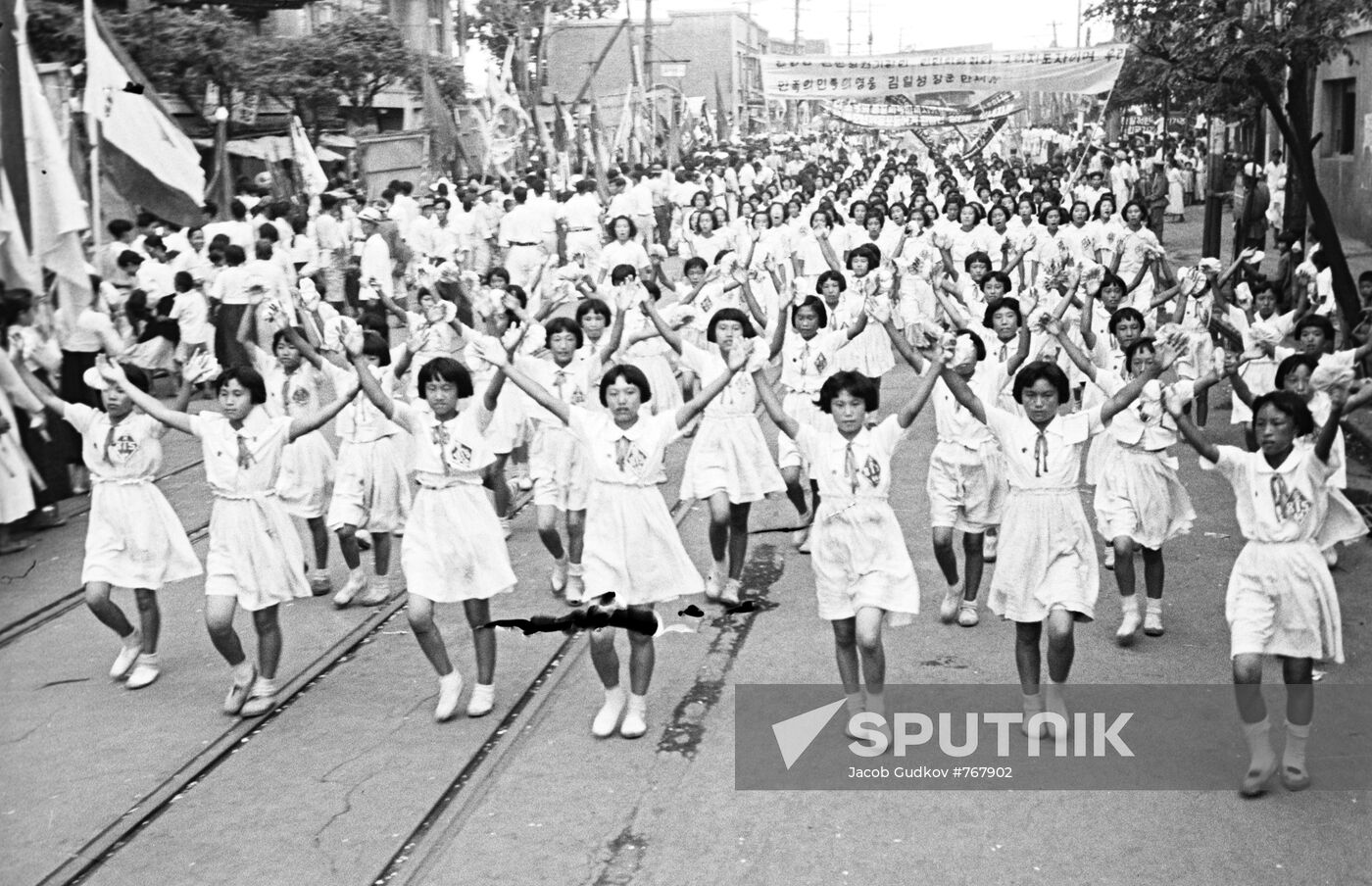 Кorean schoolgirls during festivities