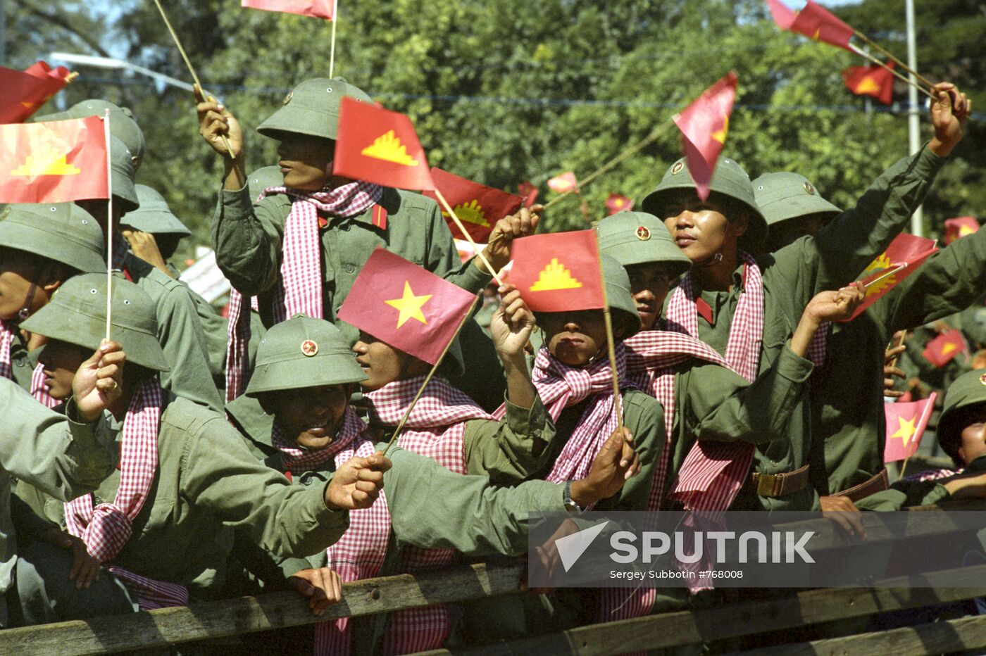 Send-off of volunteer-soldiers of Vietnamese People's Army