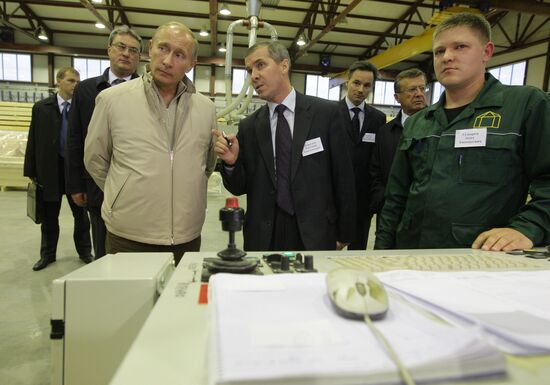 Vladimir Putin visits Syktyvkar