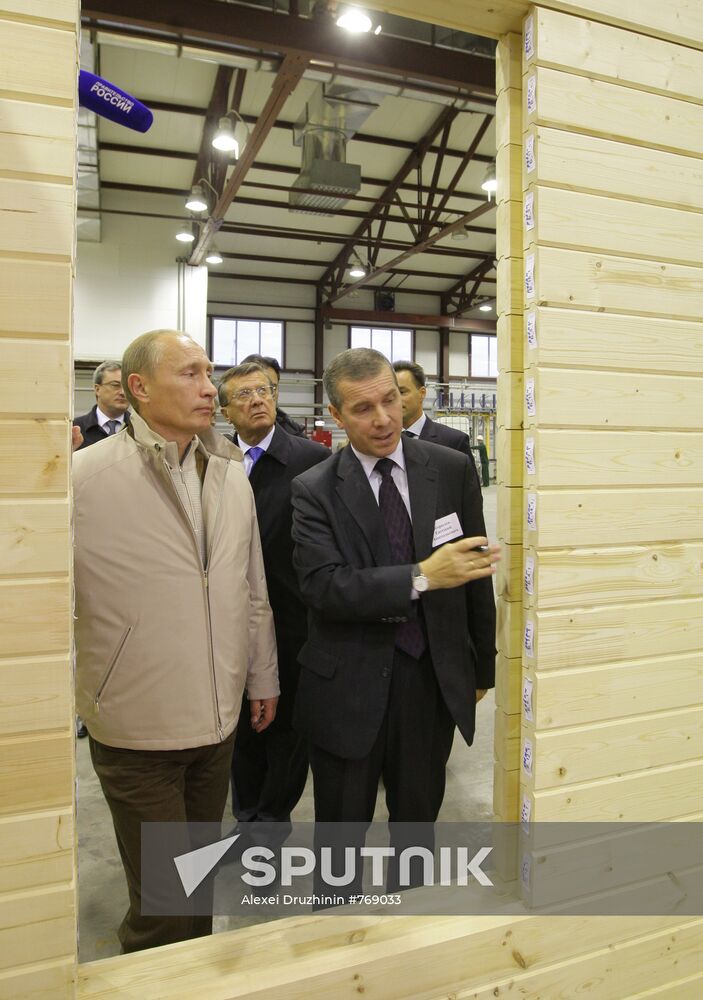 Vladimir Putin visits Syktyvkar