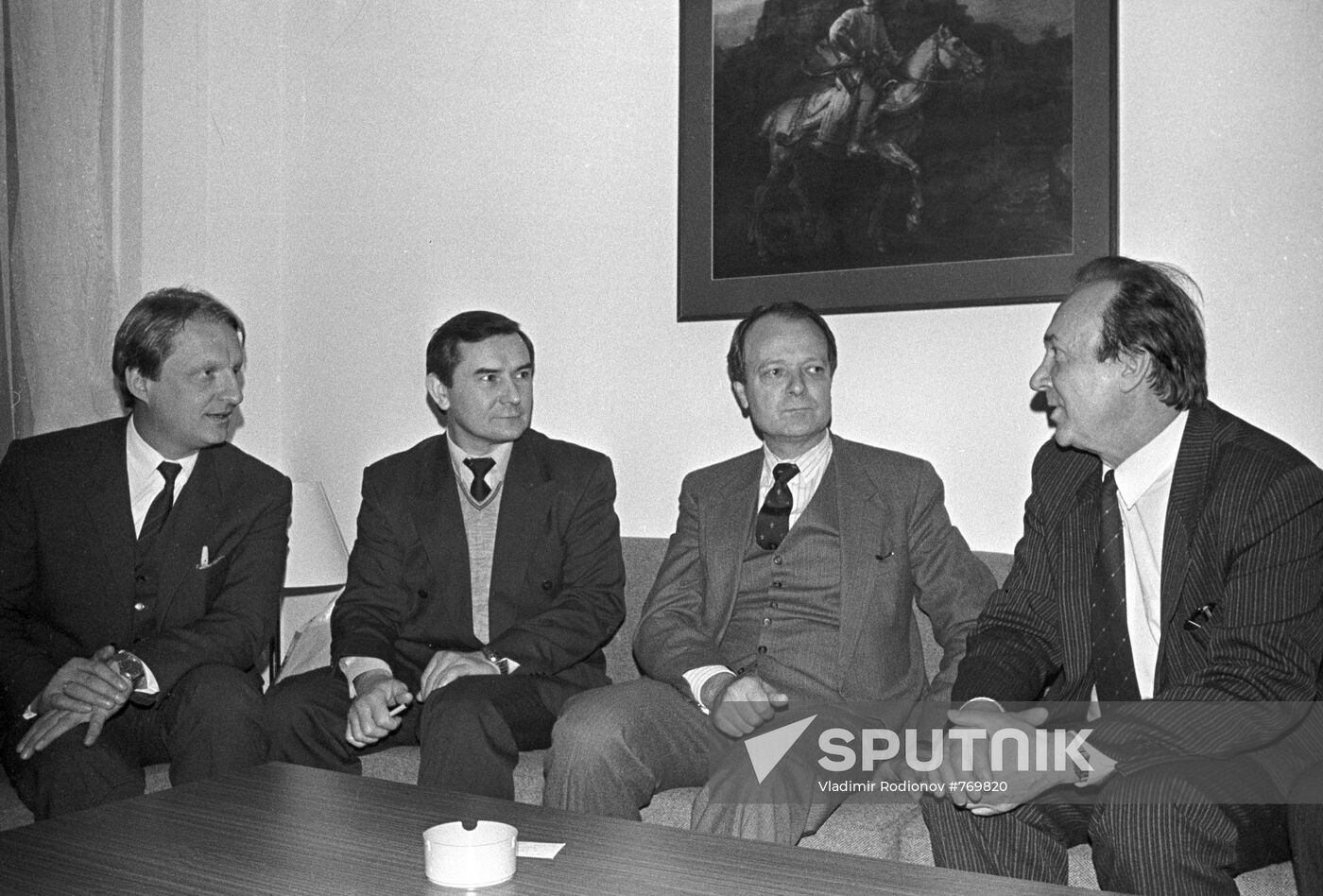 M. Biontino, V. Murnikov, E.-J. von Studnitz, V. Tyutyunov