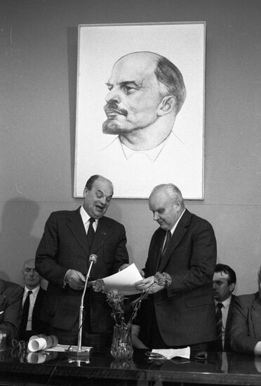 Basov and Kvasil