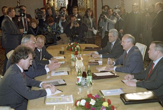 FRG Chancellor Helmut Kohl's visit to USSR