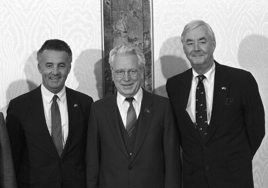 Pyotr Demichev receiving US Senate delegation in the Kremlin