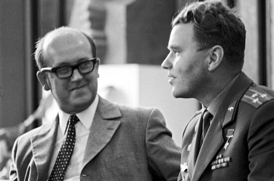 German journalist Dieter Wolf and cosmonaut Vladimir Shatalov