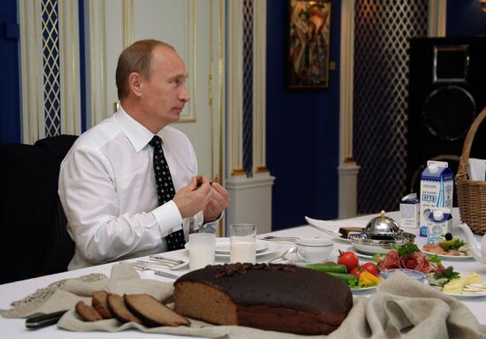 Dmitry Medvedev and Vladimir Putin meet