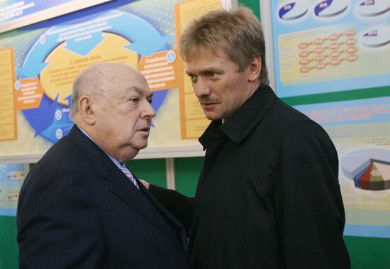 Vladimir Resin, Dmitry Peskov