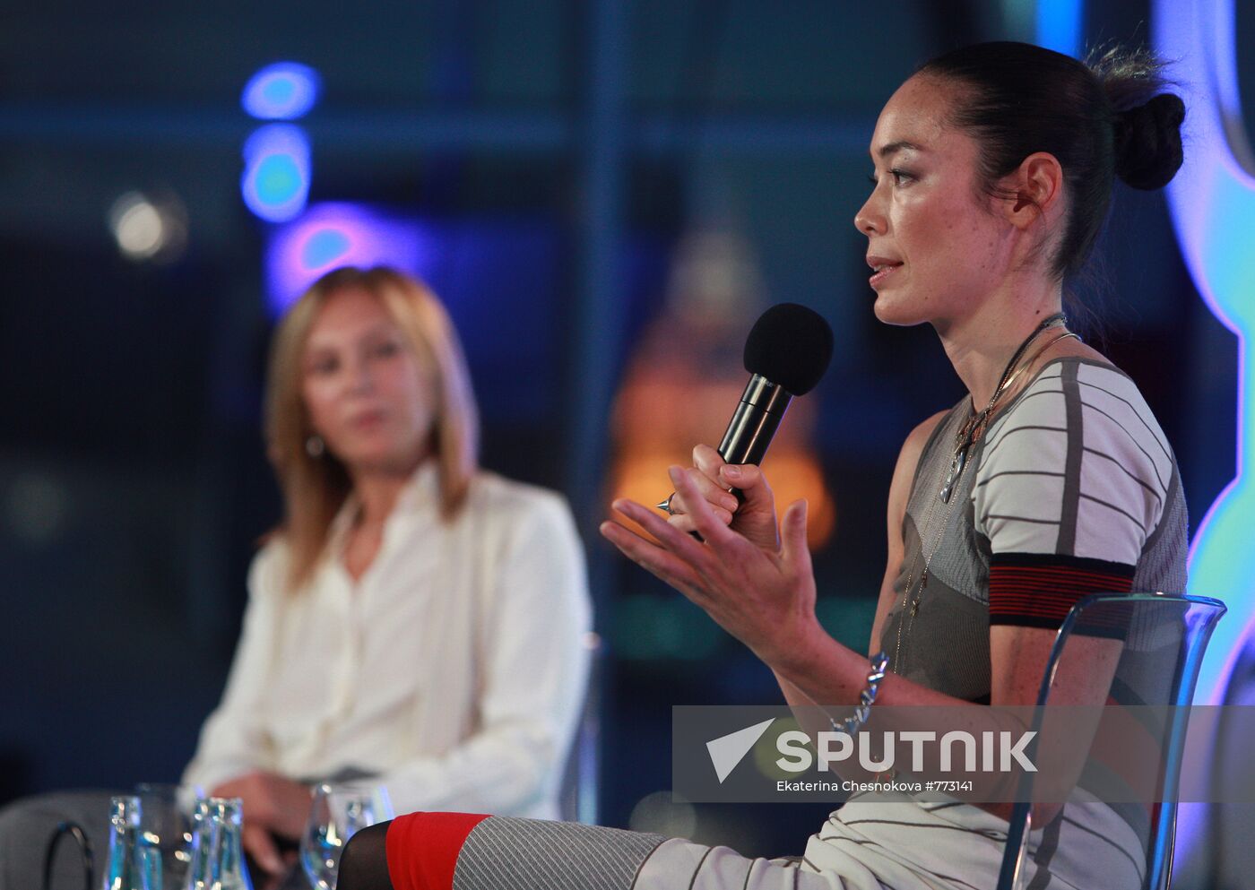 Alyona Doletskaya and Cecilia Dean