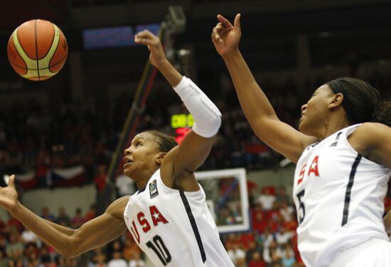 2010 FIBA World Championships for Women. Finals.