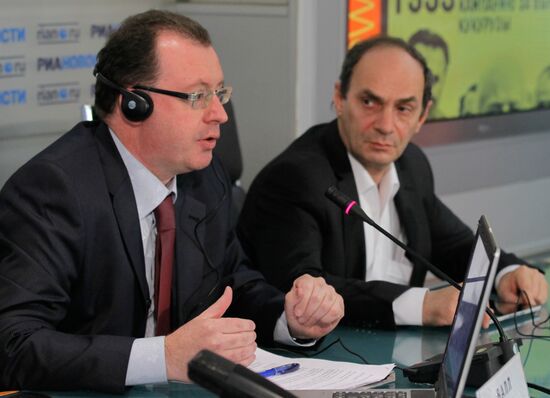 Tim Wall and Vladimir Gurevich