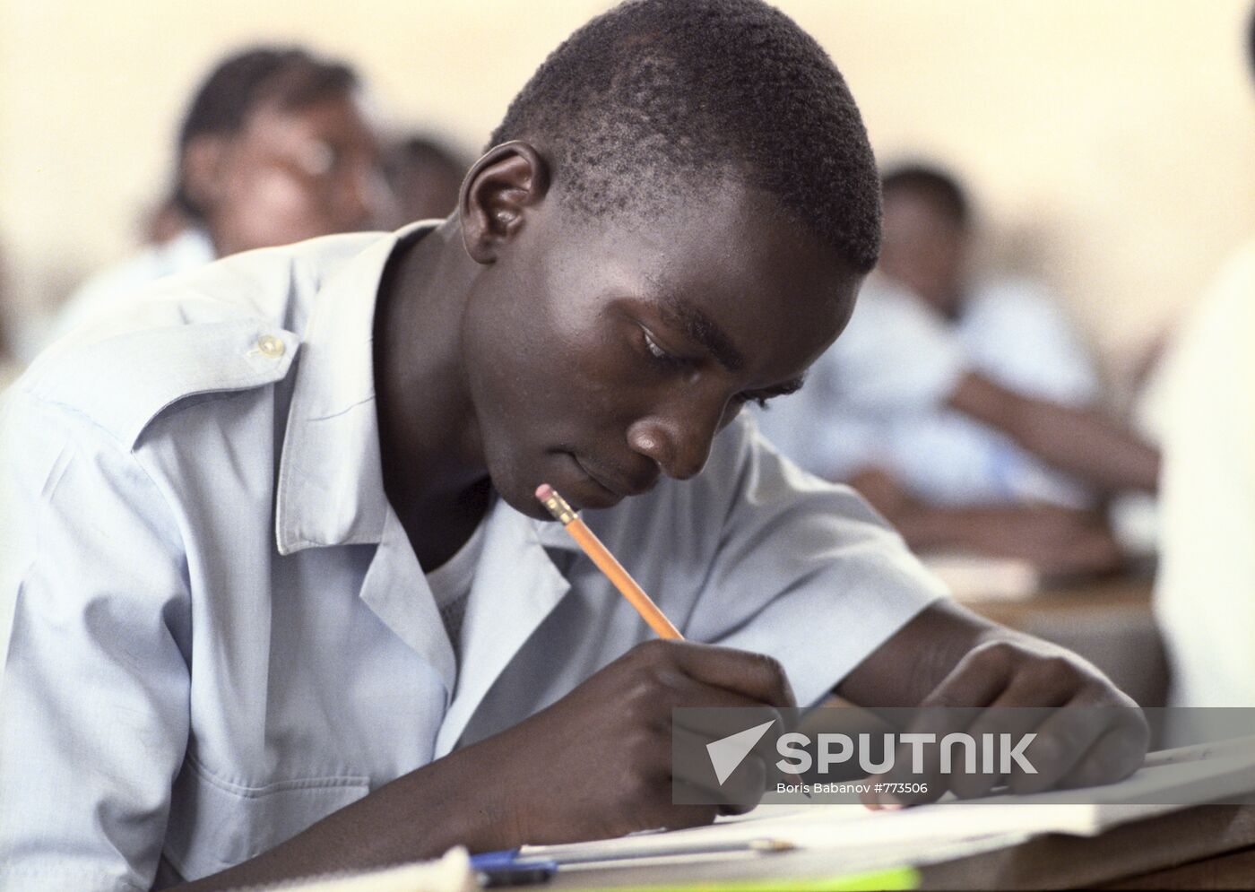 Student Mampoya Aleyne