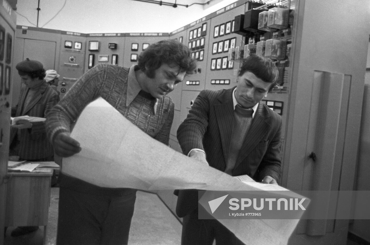 Engineers Nikolai Kiper and Ion Birsan