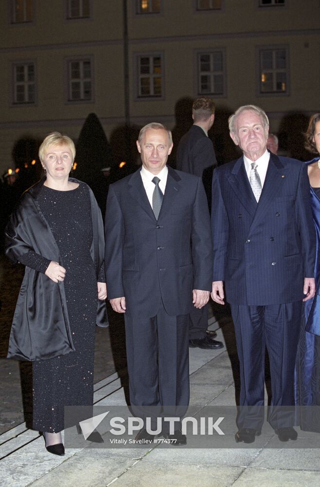 Vladimir Putin, Lyudmila Putina, Johannes Rau