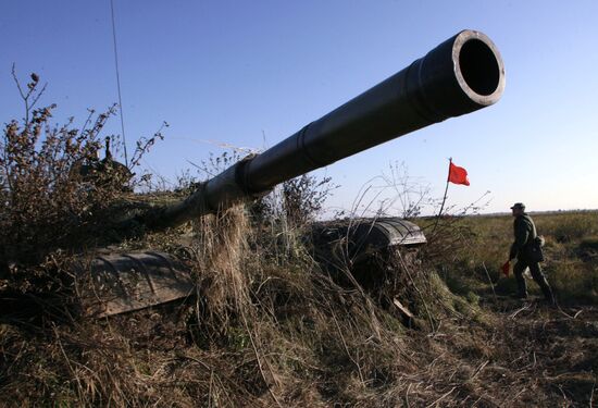 Tank drills of Baltic Fleet coastal troops
