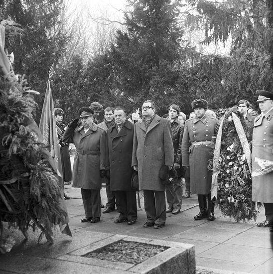 Delegation from Czechoslovakia on visit to USSR