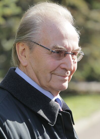 Alexander Bessmertnykh